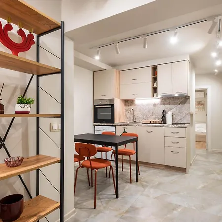 Apartment Nest Close To The Warna