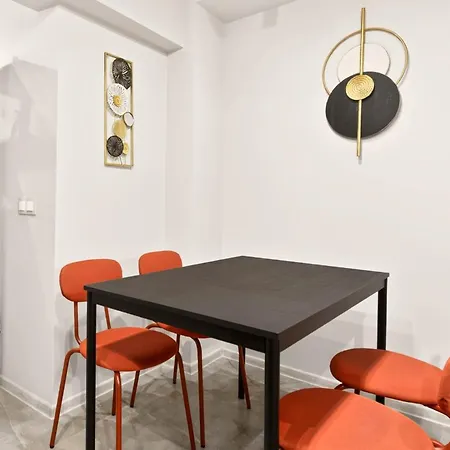 Apartament Nest Close To The *
