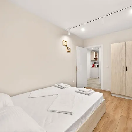Nest Close To The