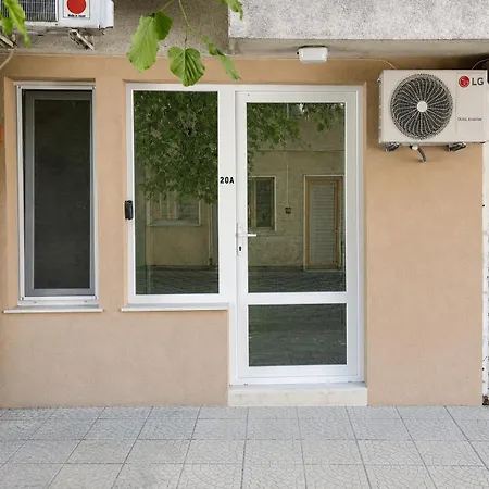 Nest Close To The Apartment